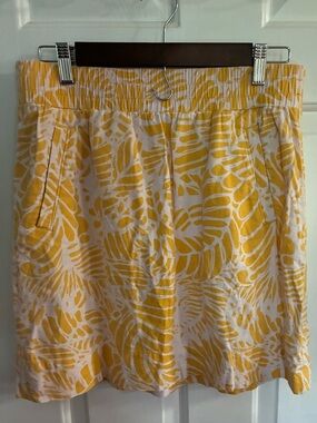 LOFT Yellow and White Leaf-Print Mini Skirt